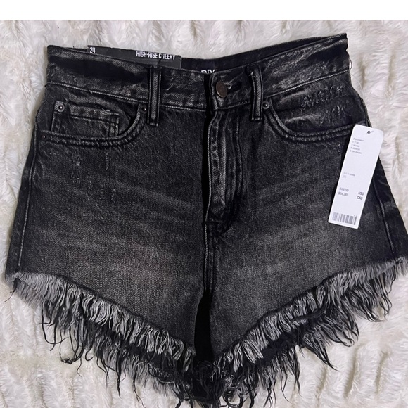 NWT BDG Women’s High Rise Cheeky Cut Off Shorts - Picture 2 of 12